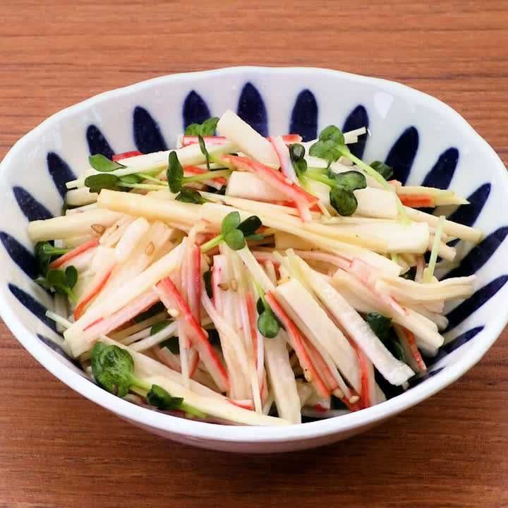 長芋とかにかまぼこの中華サラダ