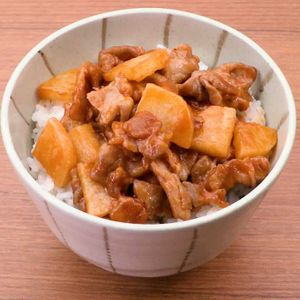 豚肉と長芋のケチャップ丼