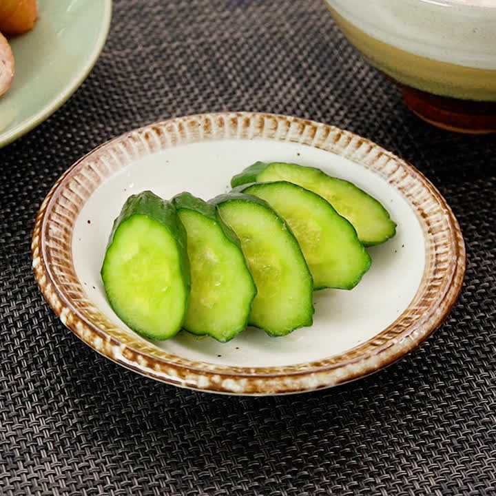 昆布茶できゅうりの浅漬け