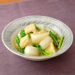「かぶと油揚げのだし煮」のレシピ動画