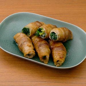 「ほうれん草の肉巻き」のレシピ動画