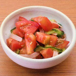 「トマトときゅうりの中華ハムサラダ」のレシピ動画