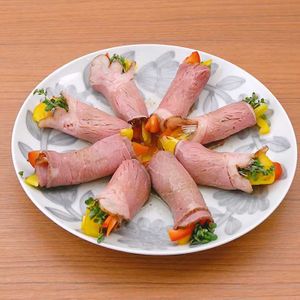 ローストビーフの野菜巻き