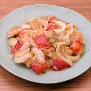 「鶏肉とトマトのねぎ塩炒め」のレシピ動画