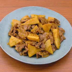 豚肉とたけのこのカレー炒め
