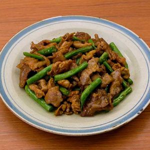 豚肉といんげんのカレー炒め