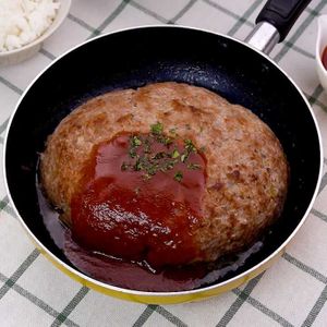 「フライパン丸ごとハンバーグ」のレシピ動画