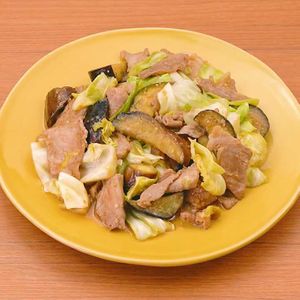 「なすと豚肉のにんにく味噌炒め」のレシピ動画