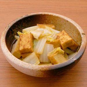 「白菜と厚揚げの炒め煮」のレシピ動画