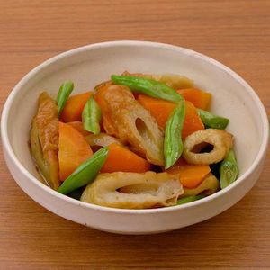 ちくわとにんじんの煮物