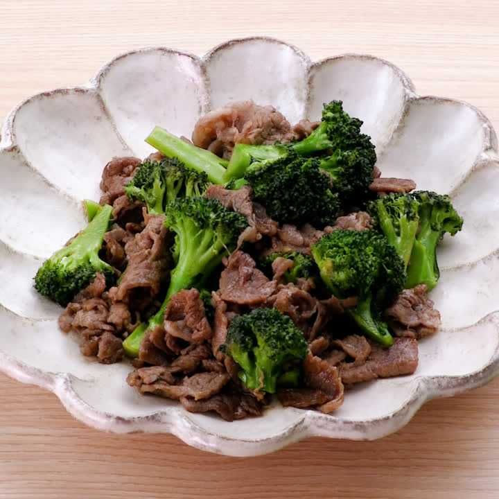 牛こまとブロッコリーのオイスター炒め