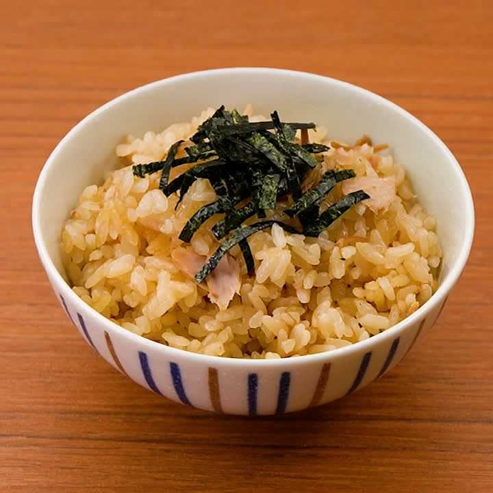 ツナとなめたけの炊き込みごはん