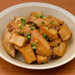 「手羽先と厚揚げの照り煮」のレシピ動画