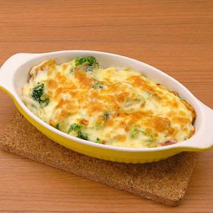 「かぼちゃとブロッコリーのグラタン」のレシピ動画