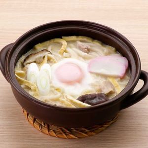 「白味噌煮込みうどん」のレシピ動画