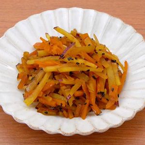 さつまいもとかぼちゃのきんぴら