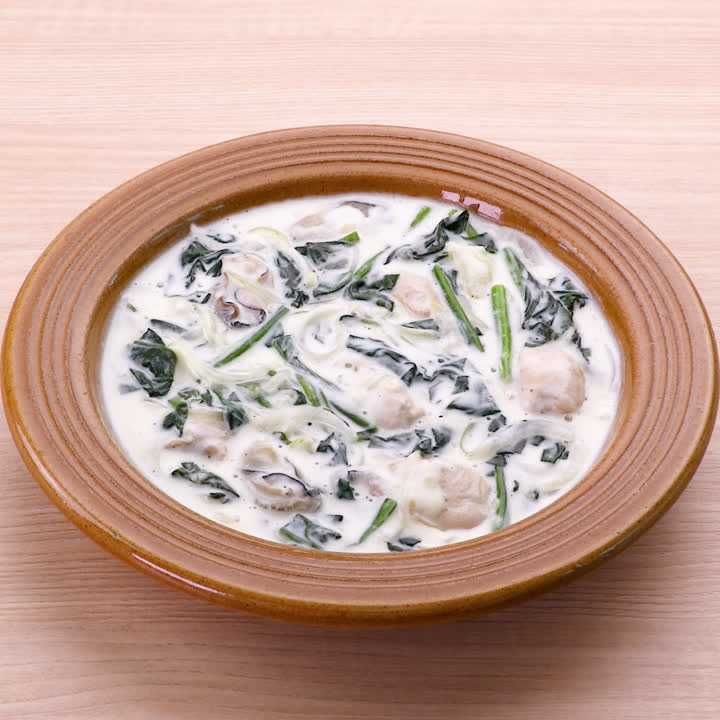 ほうれん草と牡蠣のクリーム煮