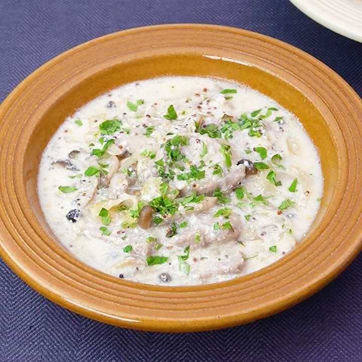 豚ヒレ肉としめじのマスタードクリーム煮