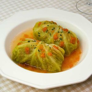 「ロールキャベツ」のレシピ動画