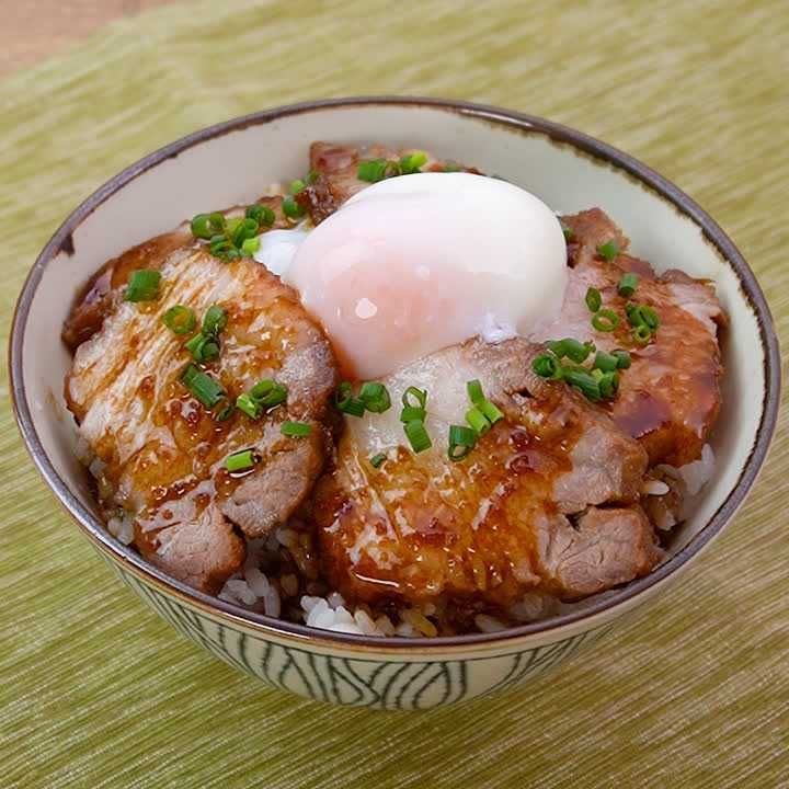https://image.delishkitchen.tv/recipe/379946958887846357/1.jpg?version=1700791142&utm_source=chatgpt.com