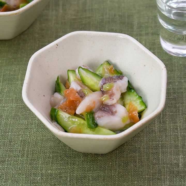 たこわさびの梅きゅうりあえ