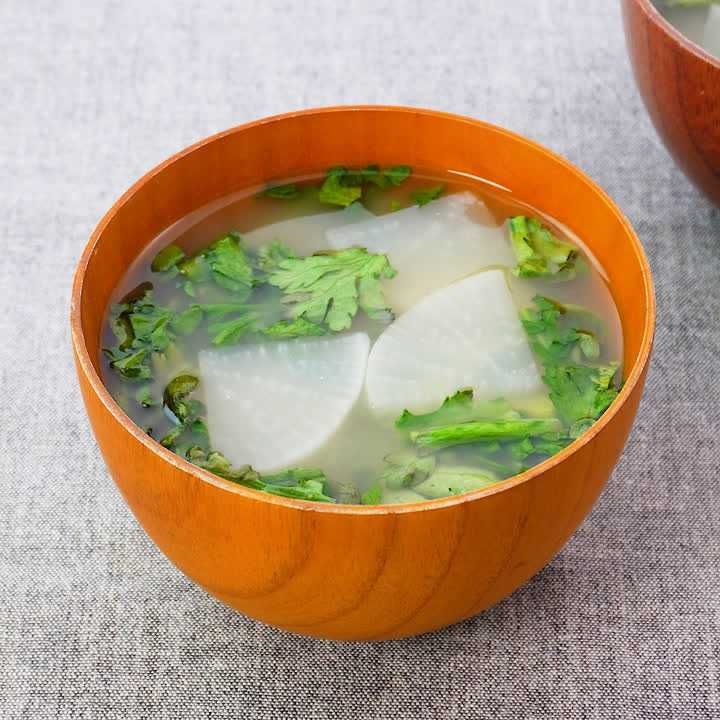 大根と春菊の味噌汁