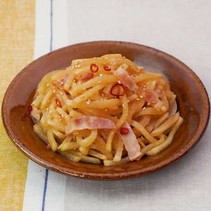 大根とベーコンのきんぴら