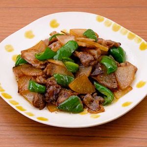 豚バラと大根のバター醤油炒め