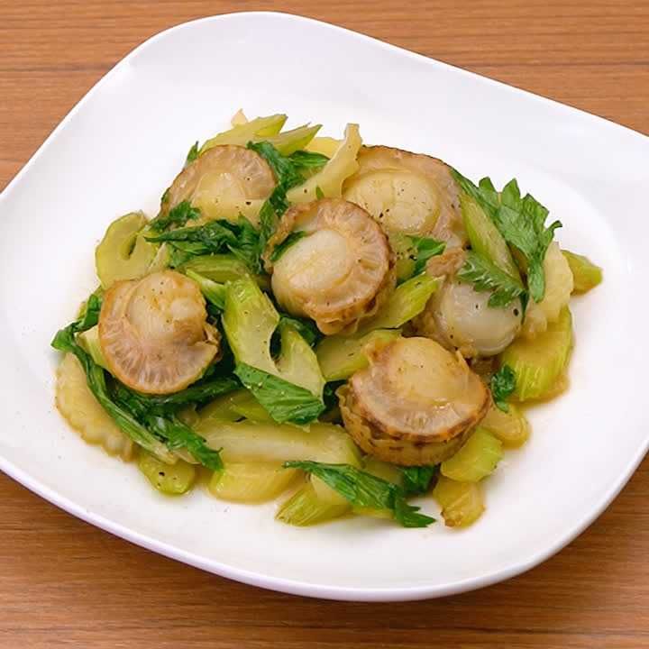 ホタテとセロリのバター醤油炒め