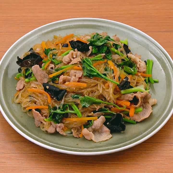 春雨入り豚肉とパクチーのしょうゆ炒め