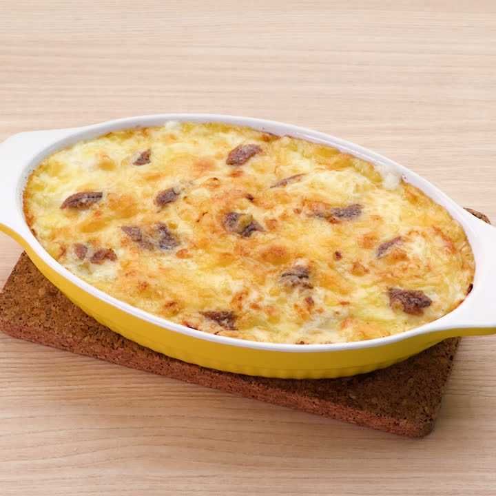 アンチョビとじゃがいものグラタン