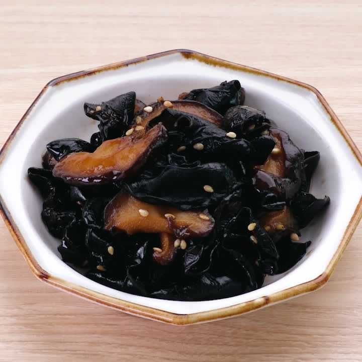 きくらげとしいたけの佃煮