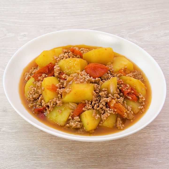 トマト肉じゃが