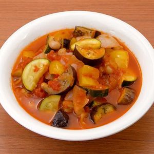 「豆入りラタトゥイユ」のレシピ動画