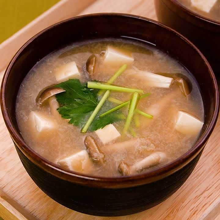 【しめじの簡単料理】おいしい食べ方が見つかる！人気レシピ紹介 813品 | デリッシュキッチン