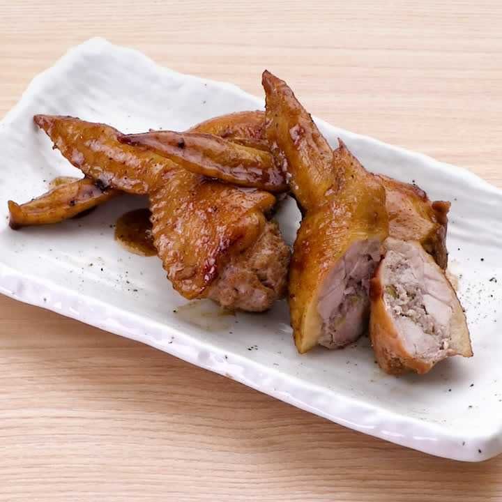 肉詰め手羽先