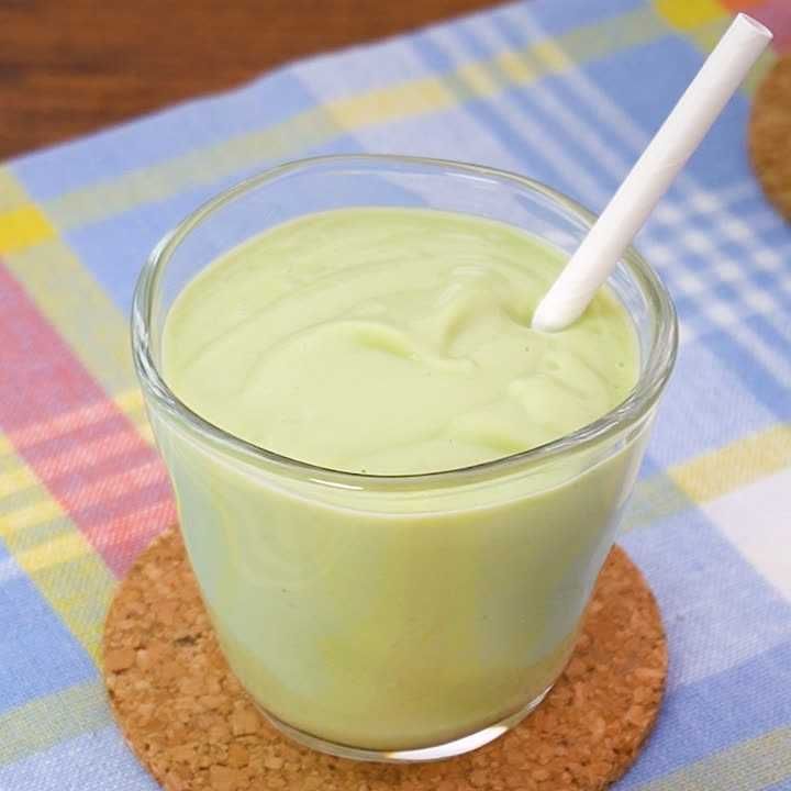 アボカドとヨーグルトのスムージー