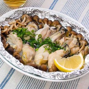 「牡蠣のホイル焼き」のレシピ動画