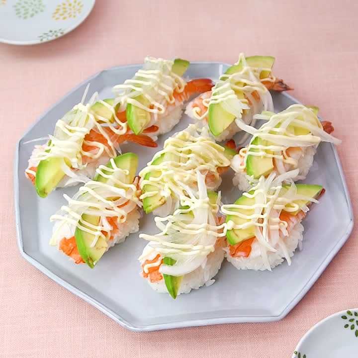 エビアボカド寿司