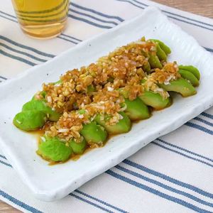 アボカドのレンジ蒸し