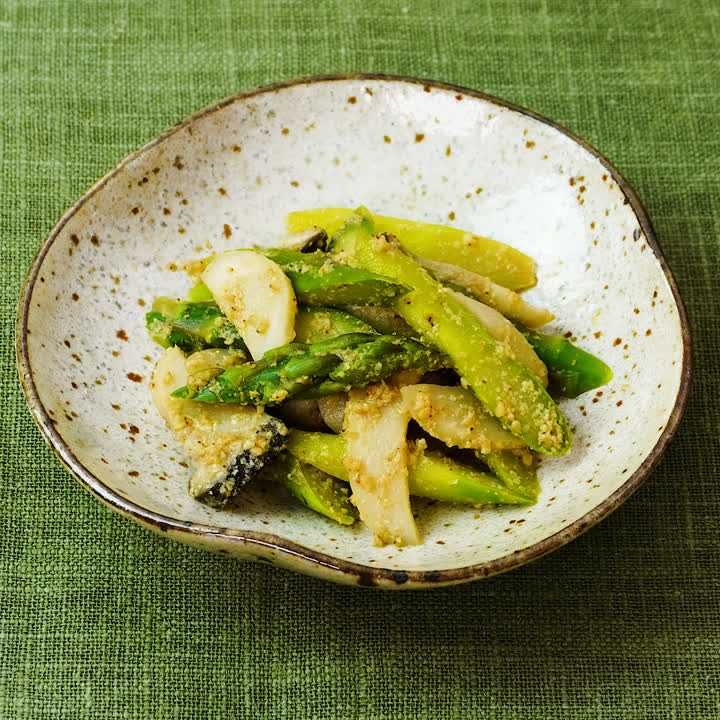 アスパラとエリンギのごま和え