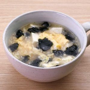 豆腐と海苔のかきたまスープ