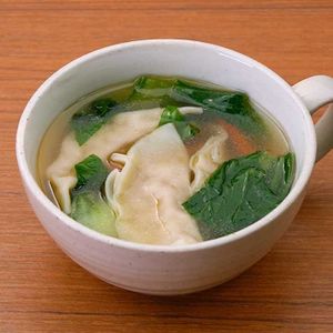 豆腐入り餃子スープ