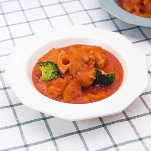 「鶏肉と根菜のデミグラス風煮」のレシピ動画