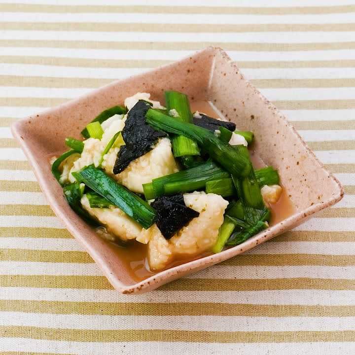 ニラとたたき長芋の中華あえ