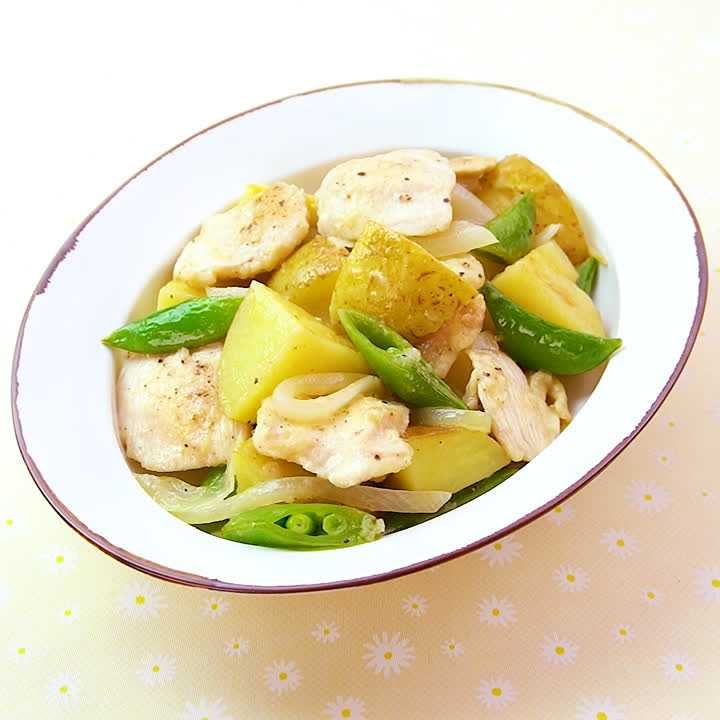 鶏むねと新じゃがのレモンバターソテー