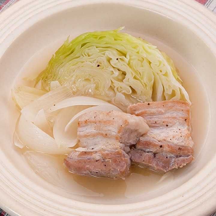 豚肉の白ワイン煮
