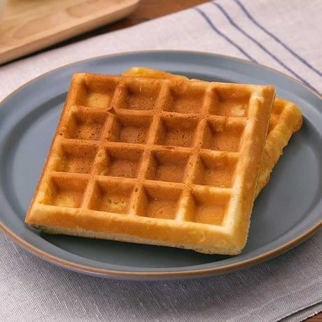 ホットケーキミックスで作る お手軽シンプルワッフルのレシピ動画 作り方 Delish Kitchen ホットケーキミックスで作る お手軽シンプルワッフルのレシピ動画 作り方 Delish Kitchen