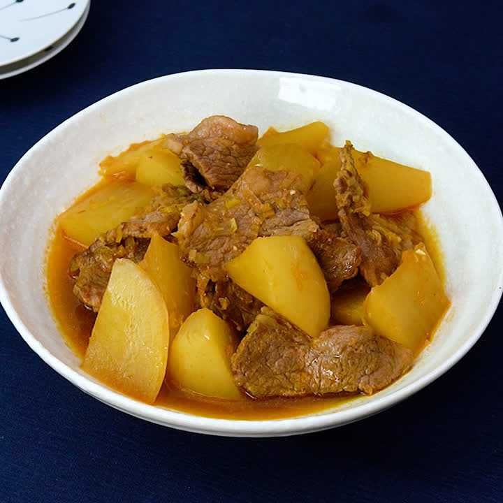 牛カルビと大根のコチュジャン煮