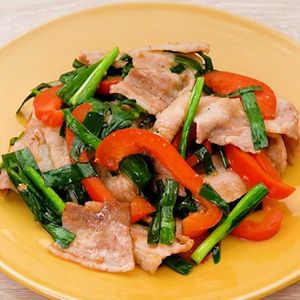 豚バラ肉の焼き肉風炒め